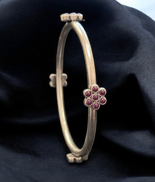 The Poovu Silver Kemp Bangle-Single (Oxidised/Size /2.2/2.4/2.6/2.8)