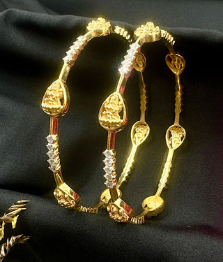 The Purvi Diamond Lakshmi Silver Bangle-Single (Size 2.6)