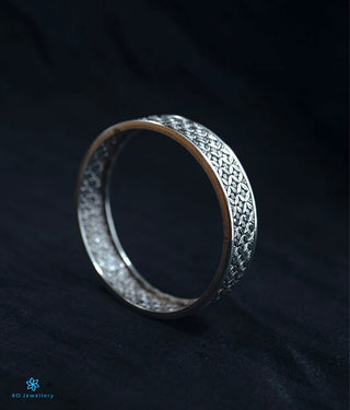 The Monabi Silver Filigree Bangle- Single( Oxidised/Size/2.2/ 2.4/2.6/2.8)