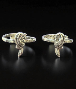 The Ciluka Silver Parrot Nakshi Toe-Rings