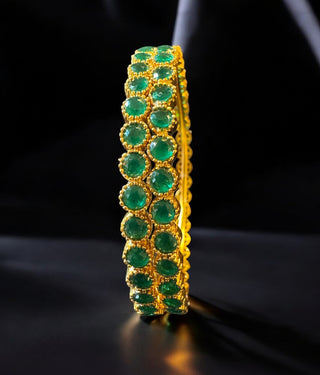 The Tanmaya Silver Green Kemp Bangle-Single (Size /2.2/2.4/2.6/2.8)