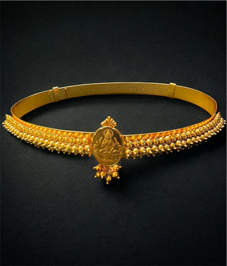 The Vaidehi Silver Lakshmi Gejje Oddiyanam Waist belt