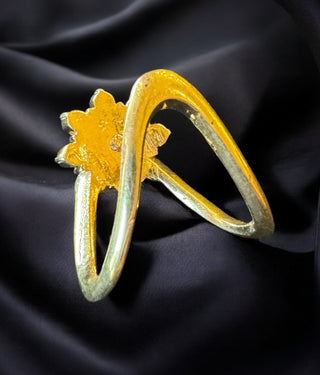 The Nakshatra Silver Traditional Close Setting Diamond Adjustable Vanki Finger Ring