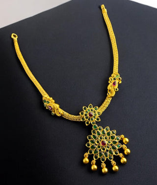 The Madhurima Silver Green Kemp Necklace