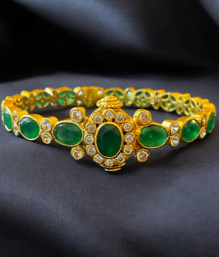 The Harini Silver Kemp Bracelet (Green/Size/2.2/2.4/2.6/2.8)