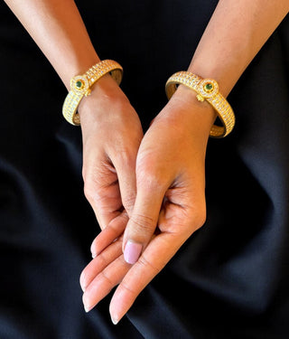 The Amruda Silver Zirconia Openable Kada Bracelet (White/Green/Size 2.2/2.4/2.6/2.8)