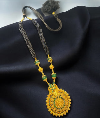 The Saurabhi Silver Green Pathak Jomaale Necklace