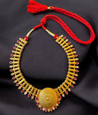 The Avni Silver Necklace & Earrings