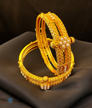 The Aanya Silver Coorgi Bangle-Single (Pearl/Two Layer /Size/2.2/2.4/2.6/2.8)