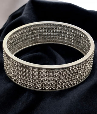 The Mridula Silver Filigree Bangle- Single( Oxidised/Size/2.2/ 2.4/2.6/2.8)