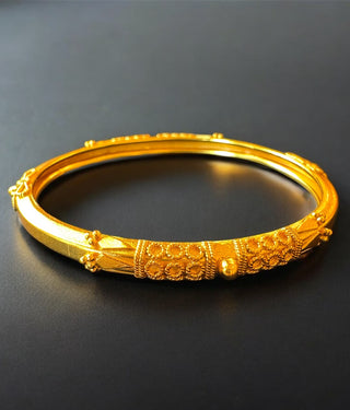 The Kumud Plain Silver Coorgi Bangle-Single (Size 2.2/2.4/2.6/2.8 )