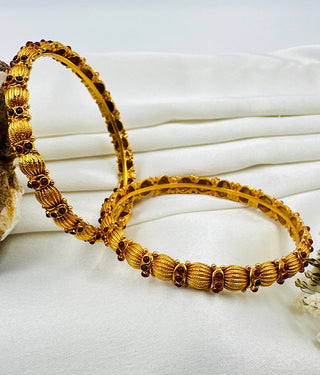 The Gauravi Silver Kemp Bangle (Red/Size/2.2/2.6/2.8)