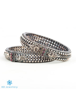 The Malhar Silver Bangle - Single (Oxidised/Size 2.2/2.4/2.6/2.8)