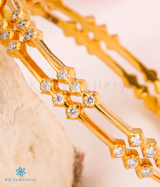 The Abhushana Silver Solitaire Bangle-Single (Size 2.6)