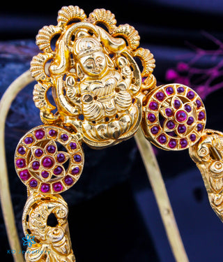 The Likhita Silver Lakshmi Bridal Armlet/Vanki