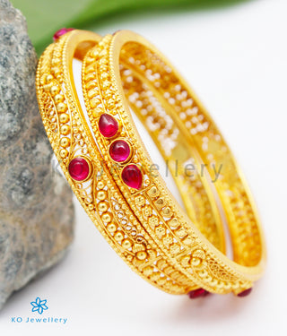 The Varnaka Silver Kemp Bangle- Single (Size 2.2/2.4/2.6/2.8)