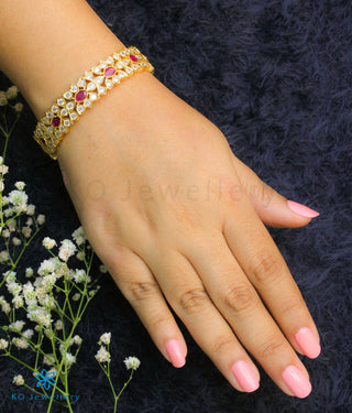 The Iha Silver Kemp Bangle-Single (Size/2.2/2.4/2.6/2.8)