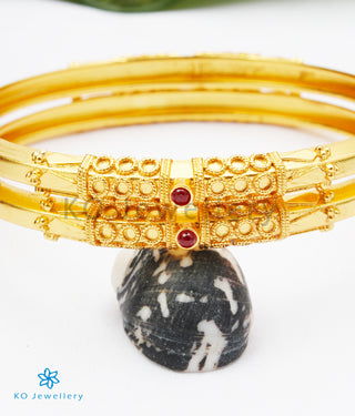 The Kumud Silver Coorgi Bangle-Single (Size 2.2/2.4/2.6/2.8 )