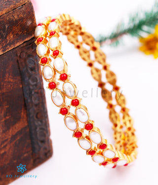 The Adviti Silver Pearl & Coral Bangle (Size/2.2/2.4/2.6/2.8)